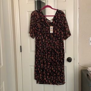 Short Sleeved Plus Size Dress